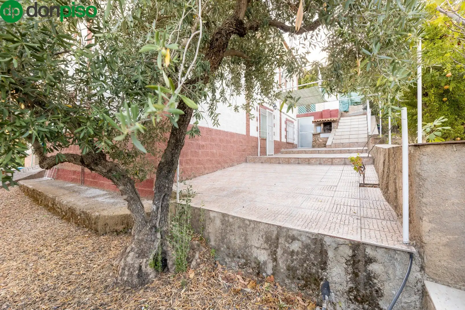 Houses for sale in Calle EXTRARRADIO, Cogollos de la Vega