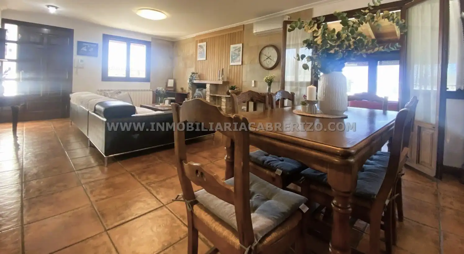 Comedor de Casa o chalet en venta en Olóriz / Oloritz con Aire acondicionado, Calefacción y Jardín privado