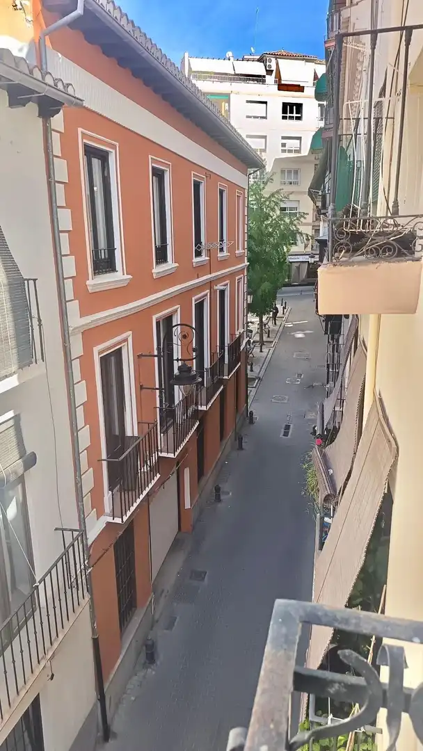 Exterior view of Flat for rent in Granada