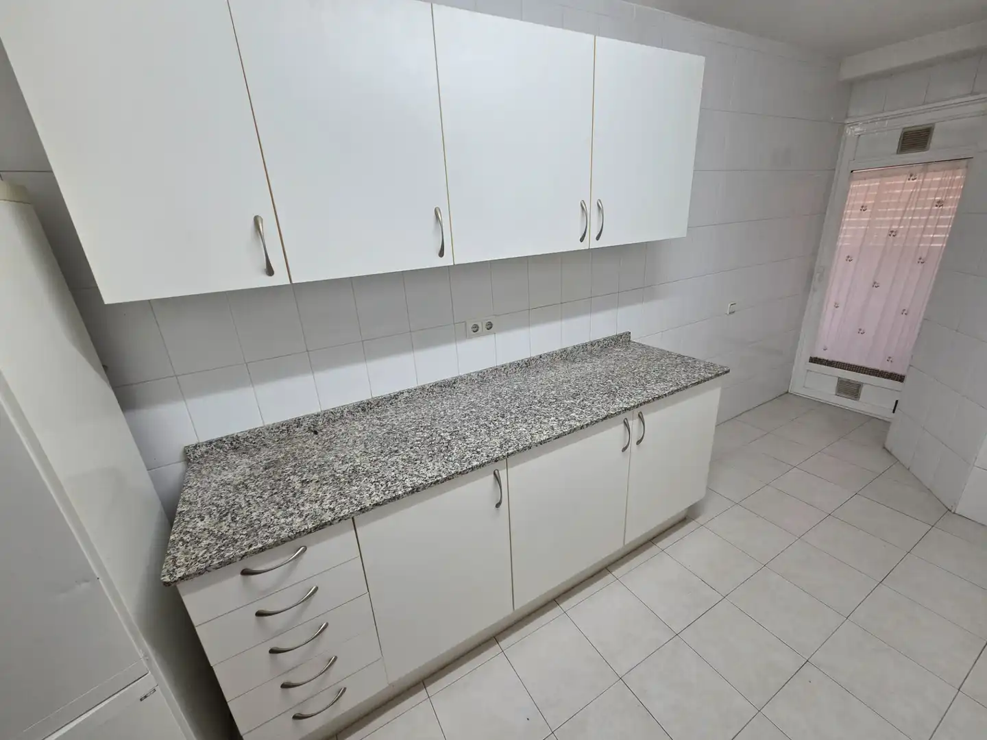 Cuina de Pis en venda en Vilafranca del Penedès amb Aire condicionat, Calefacció i Parquet