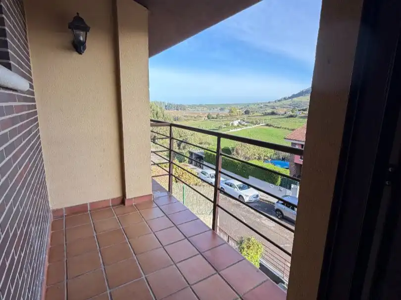 Balcony of Houses for sale in Boo