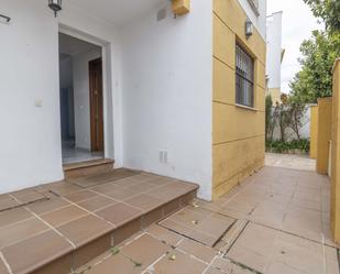 Casa adosada en venda en Bormujos amb Aire condicionat i Terrassa