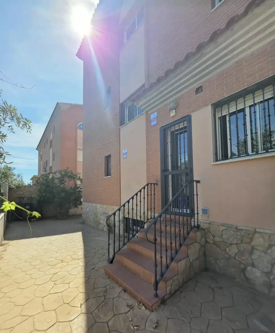 Casa bifamiliare con balcone in vendita a Vilafortuny - Cap de Sant Pere, imagen 4