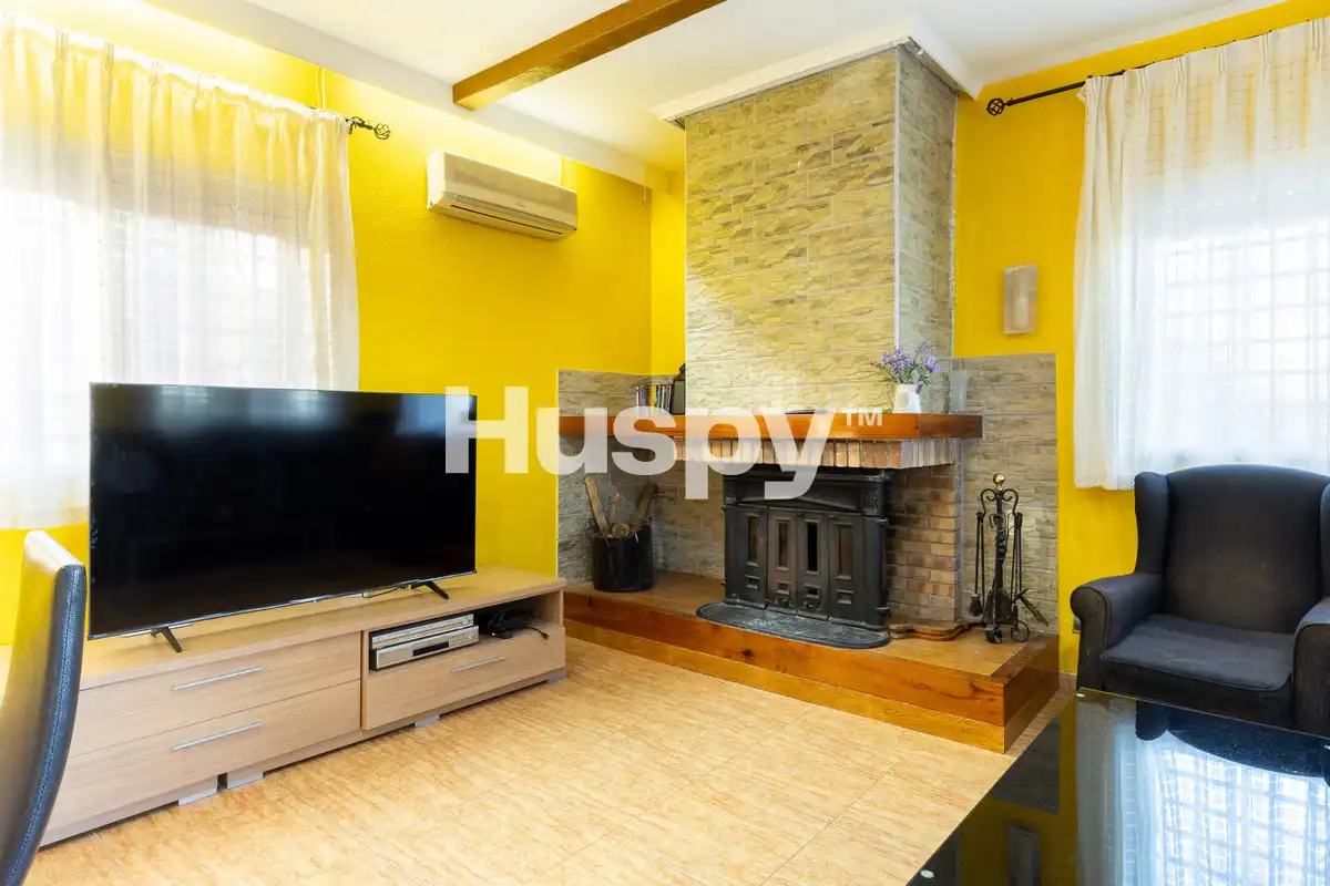 Casa con balcón en venta en Carrer del Mar Cantabrico, imagen 6