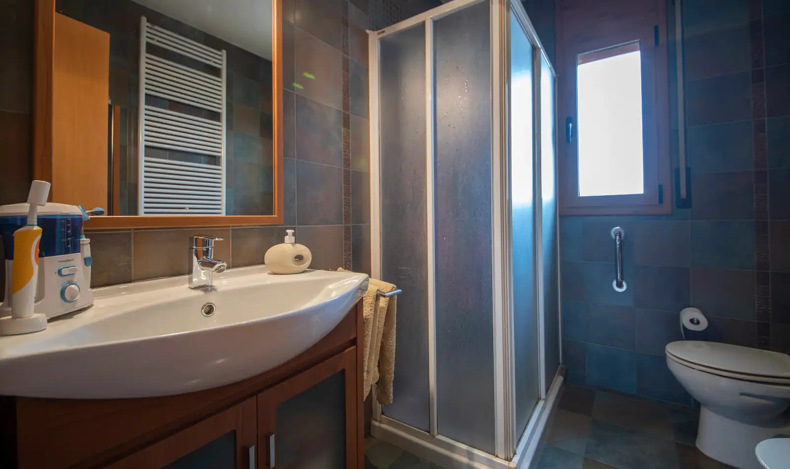 Baño de Finca rústica en venta en Font-rubí con Calefacción, Jardín privado y Terraza
