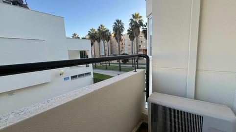 Foto 5 de Casa adosada en venta en Pozoalbero, Cádiz