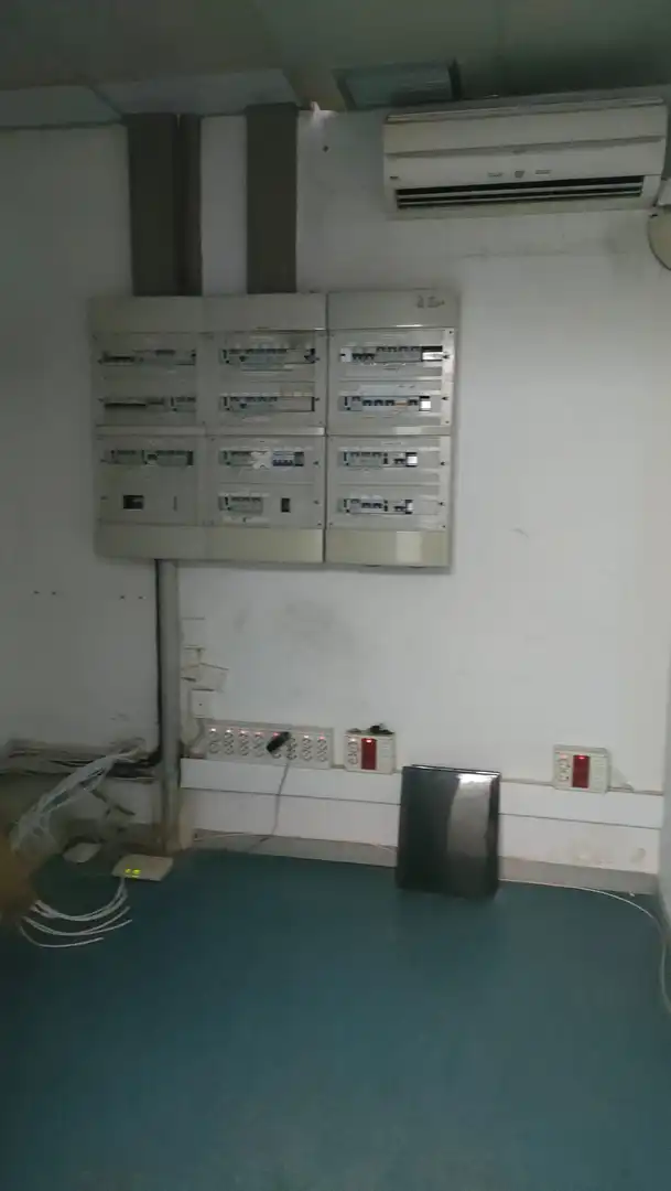 Office for rent in Barcelona  with Air Conditioner and Internet