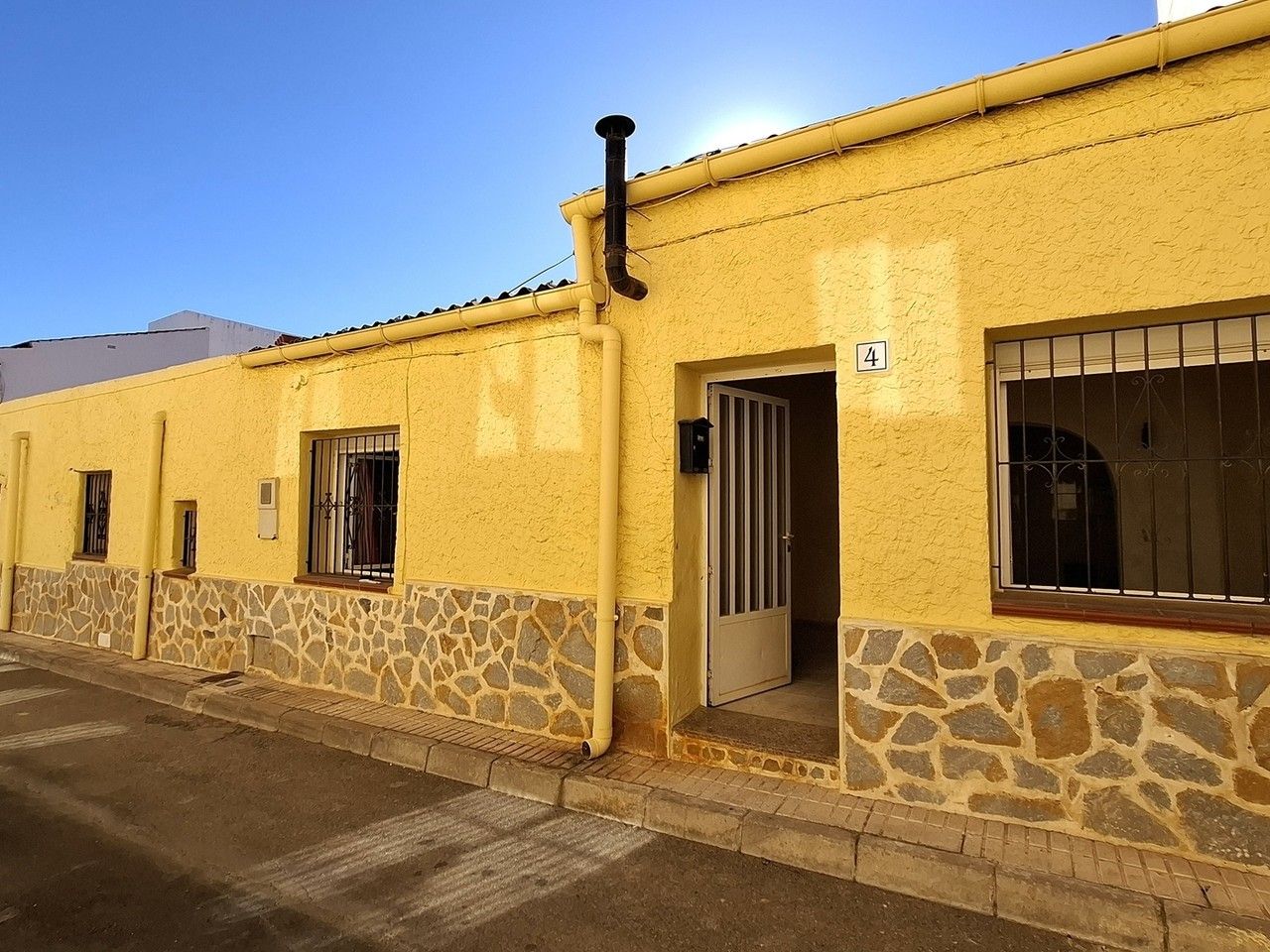 Exterior view of Country house for sale in Turre  with Terrace and Furnished
