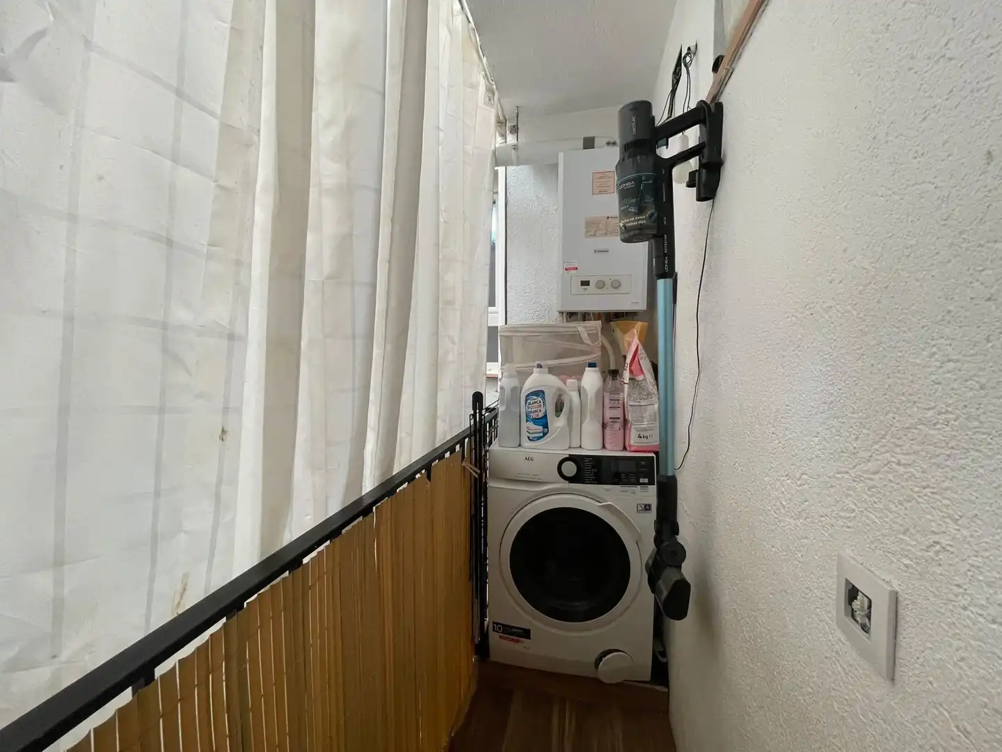 Appartamento con terrazza in vendita a MARE DE DEU DELS ANGELS, imagen 13