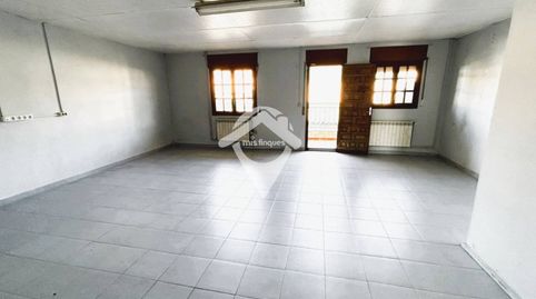 Foto 3 de Casa o chalet en venta en Calle Solsona, Les Arenes - La Grípia Can Montllor, Terrassa