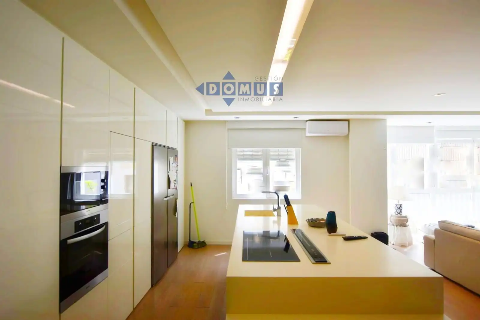 Cocina de Piso en venta en Ronda con Aire acondicionado, Calefacción y Amueblado