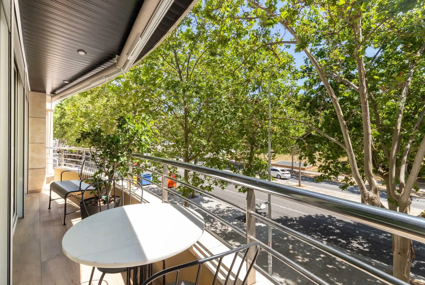 Terrassa de Pis en venda en Terrassa amb Aire condicionat, Calefacció i Jardí privat