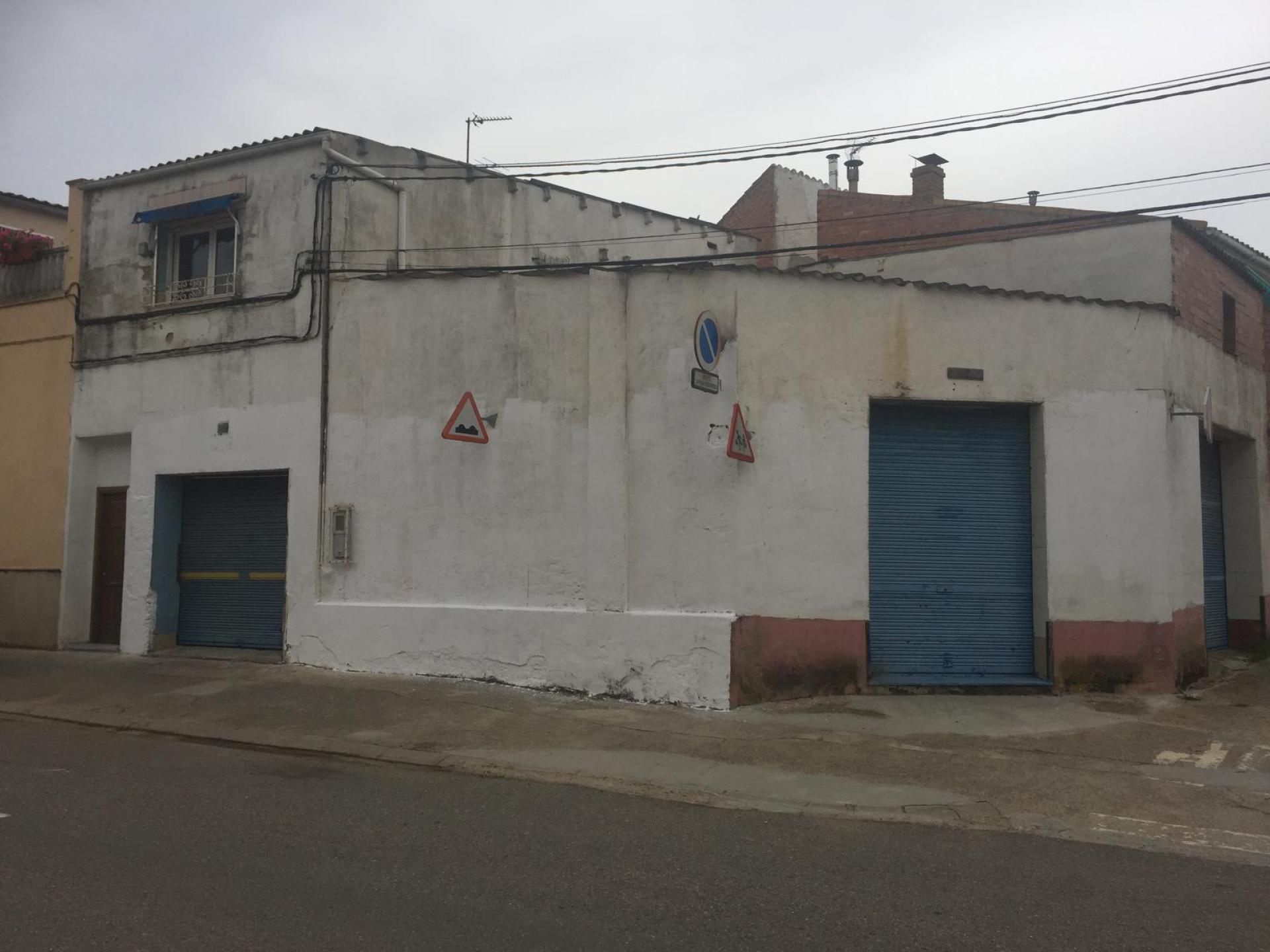 Außenansicht von Country house zum verkauf in Benavent de Segrià mit Heizung