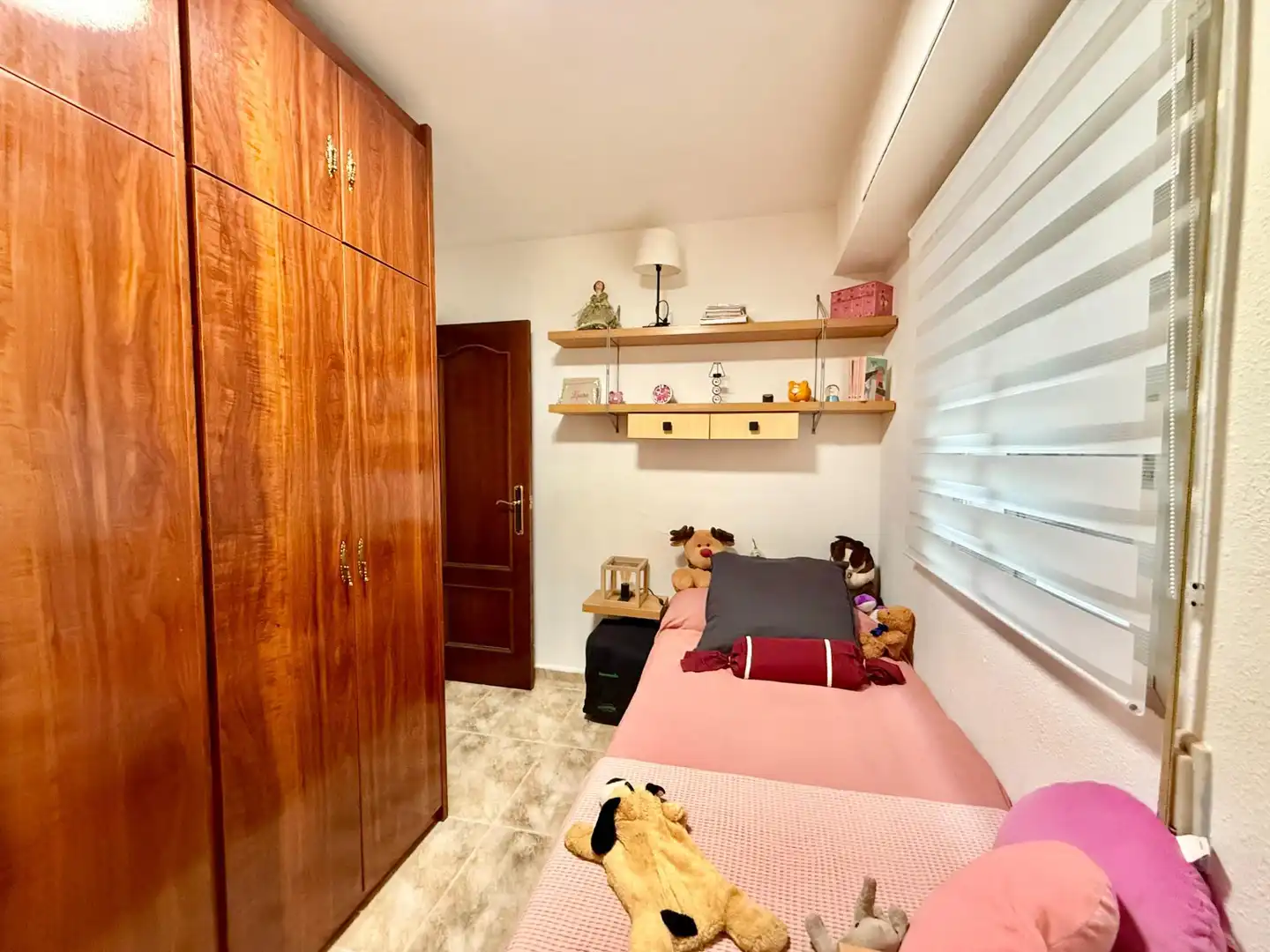 Habitación de Piso en venta en Valencia con Balcón