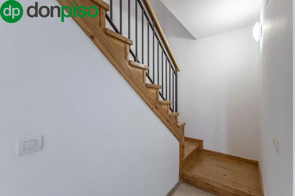 Duplexes for sale in Granada  with Air Conditioner and Heating
