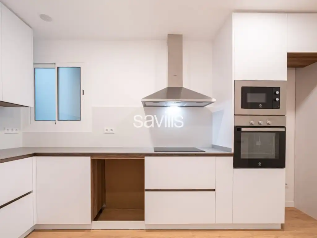 Kitchen of Apartments for sale in Barcelona  with Air Conditioner and Balcony
