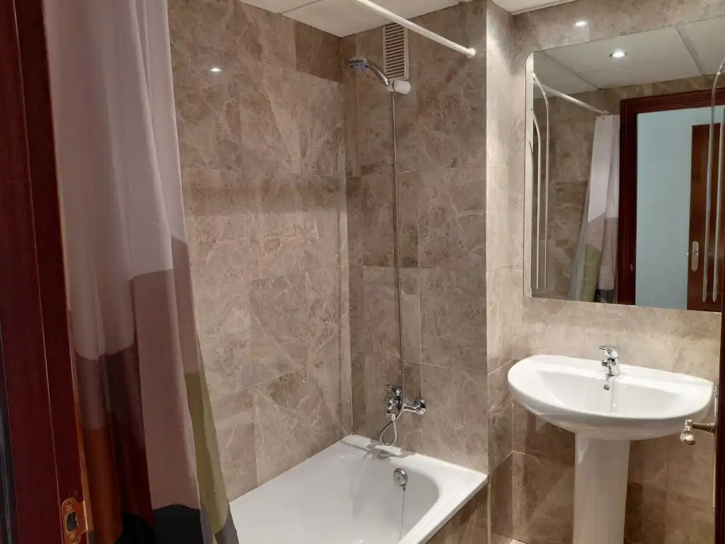 Badezimmer von Maisonette zur Miete in Badajoz