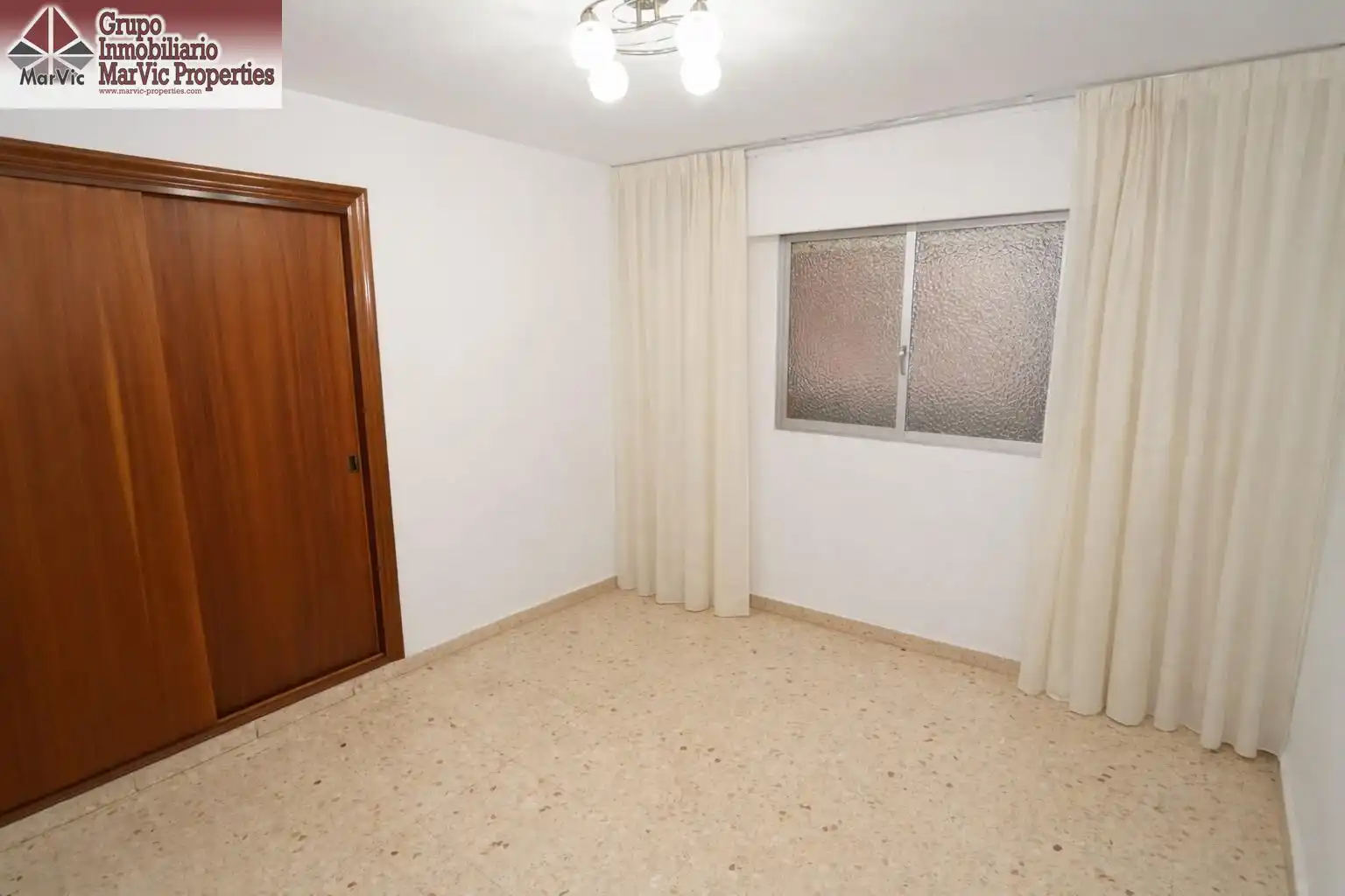 Habitación de Piso en venta en Benidorm con Terraza y Amueblado