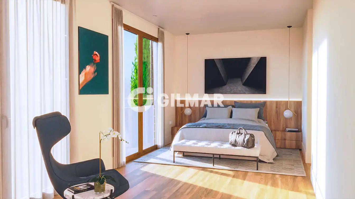 Habitación de Casa adosada en venta en Madrid con Calefacción, Jardín privado y Piscina