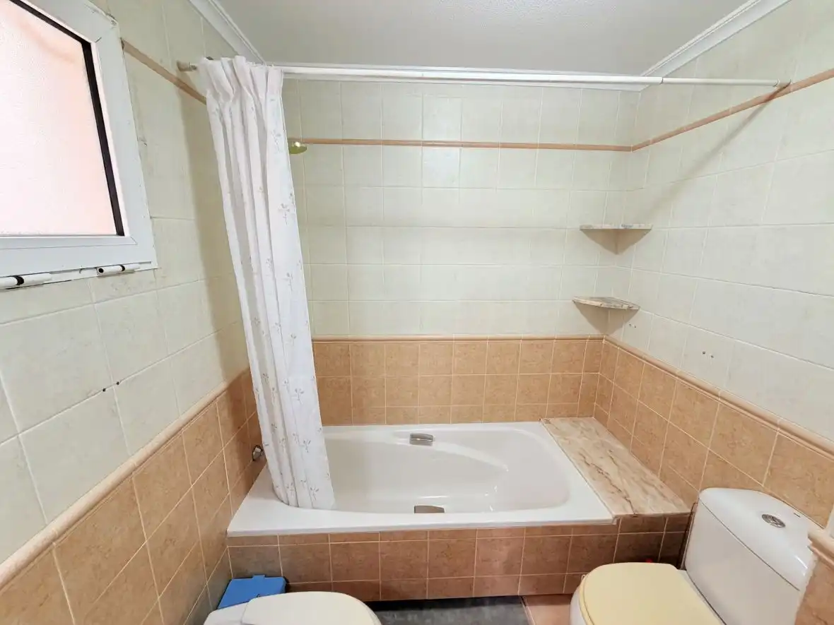 Baño de Casa o chalet en venta en Santa Pola con Aire acondicionado, Calefacción y Terraza