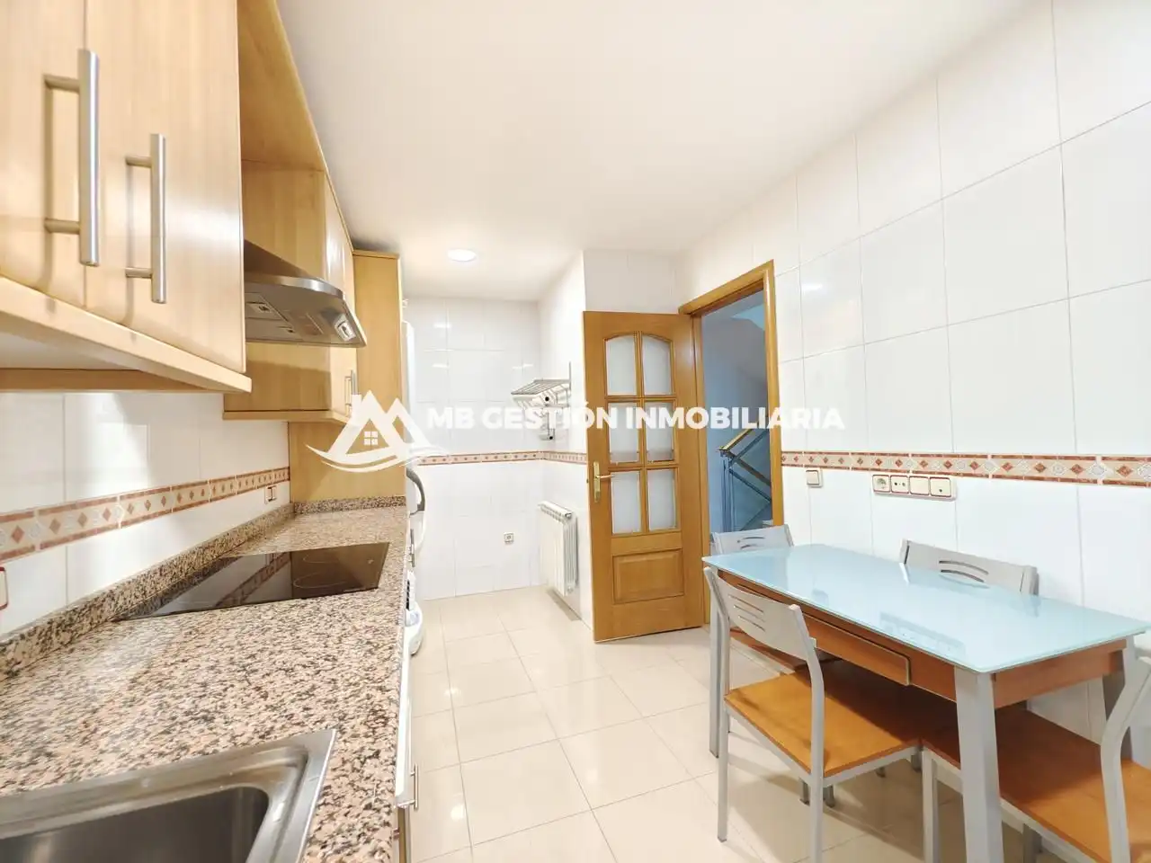 Detached homes for sale in Calle de Luarca, La Serna