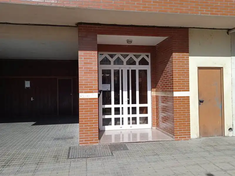 Garage for sale in Reyes Catolicos, Centro