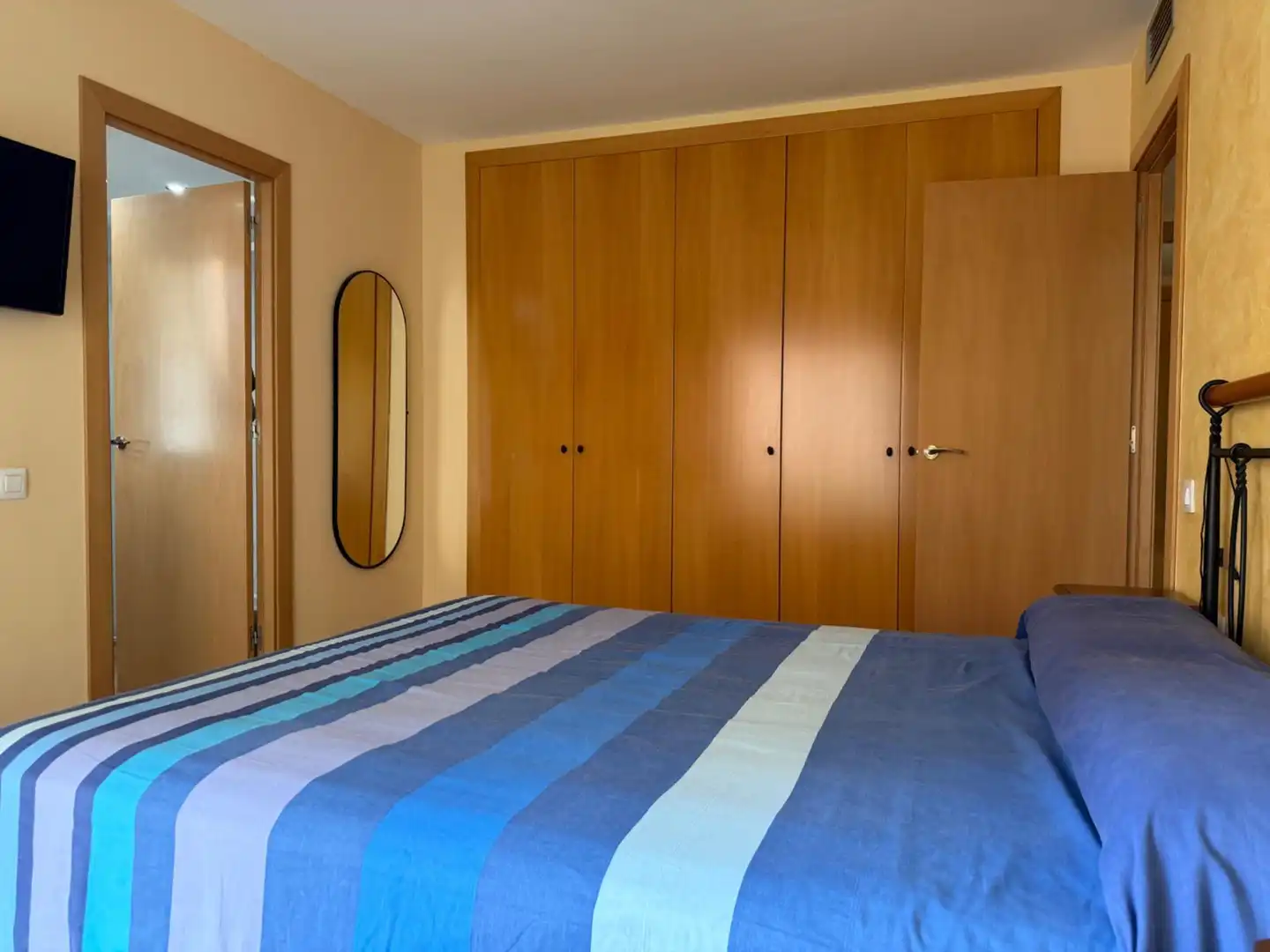 Schlafzimmer von Wohnung zum Verkauf in Mataró mit Klimaanlage, Heizung und Parkett
