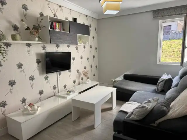 Piso con terraza en venta en Miguel Zabaleta Kalea 29