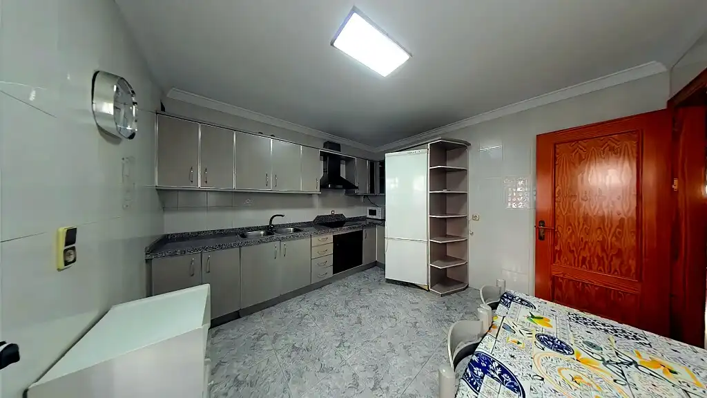 Cocina de Casa adosada en venta en Vélez-Málaga con Amueblado