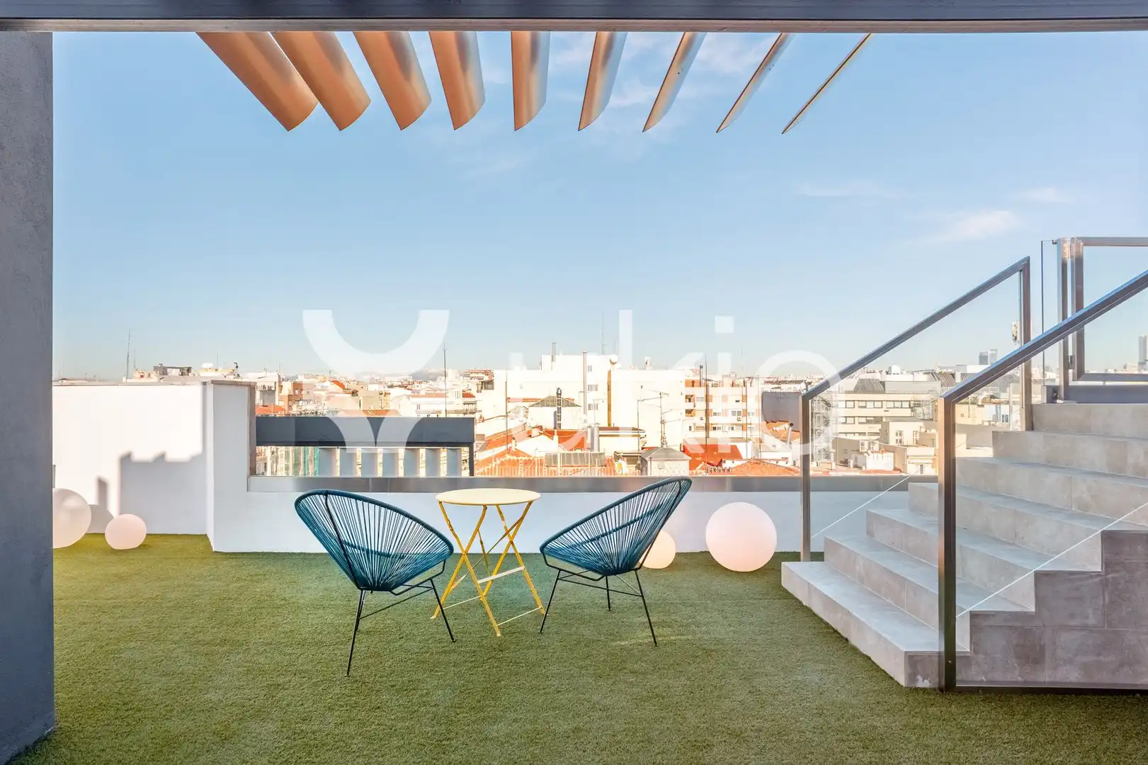 Terraza de Apartamento de alquiler en Madrid con Calefacción, Terraza y Amueblado