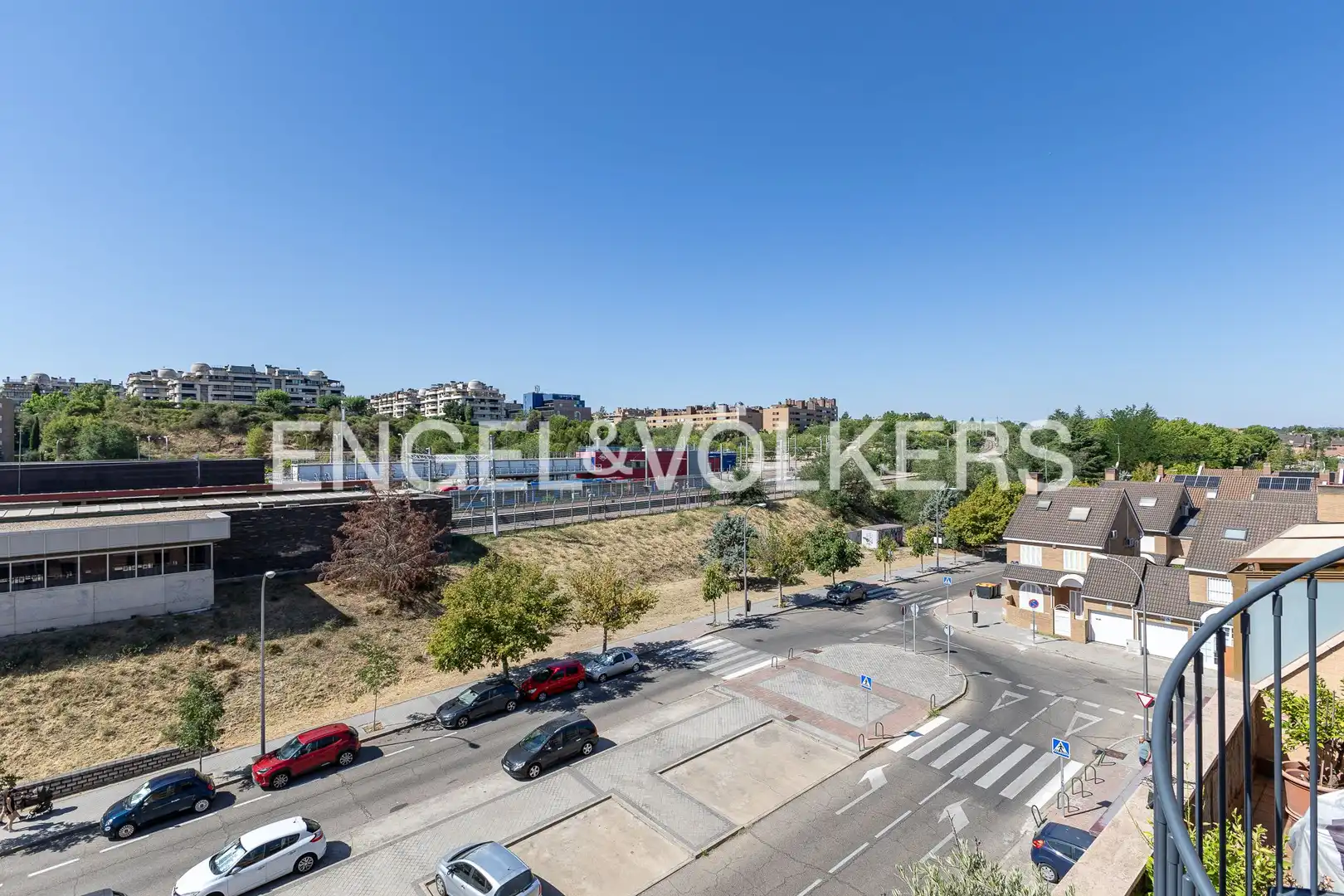 Vista exterior de Dúplex de lloguer en Madrid amb Aire condicionat, Calefacció i Terrassa
