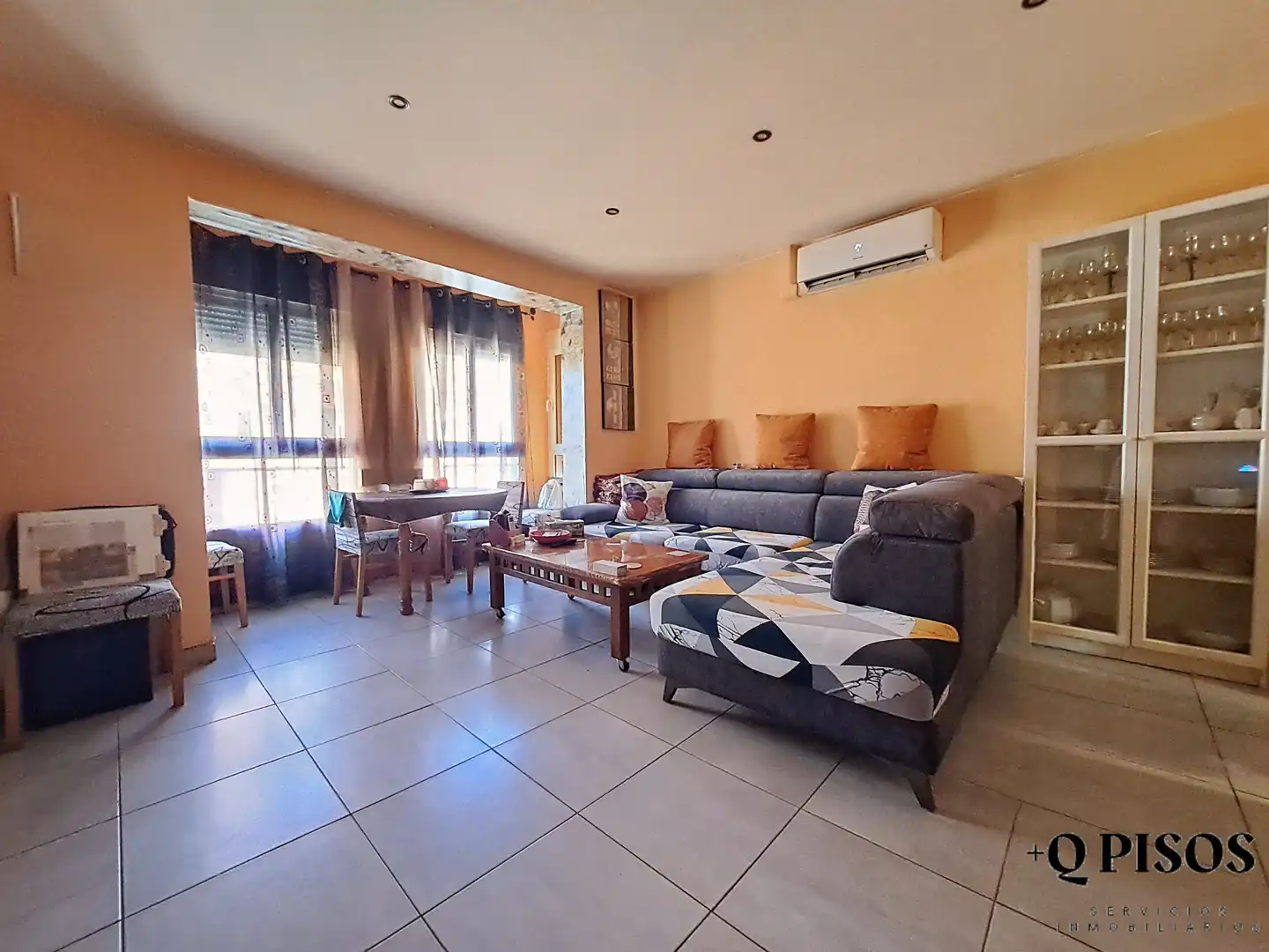 Sala d'estar de Pis en venda en  Palma de Mallorca amb Balcó
