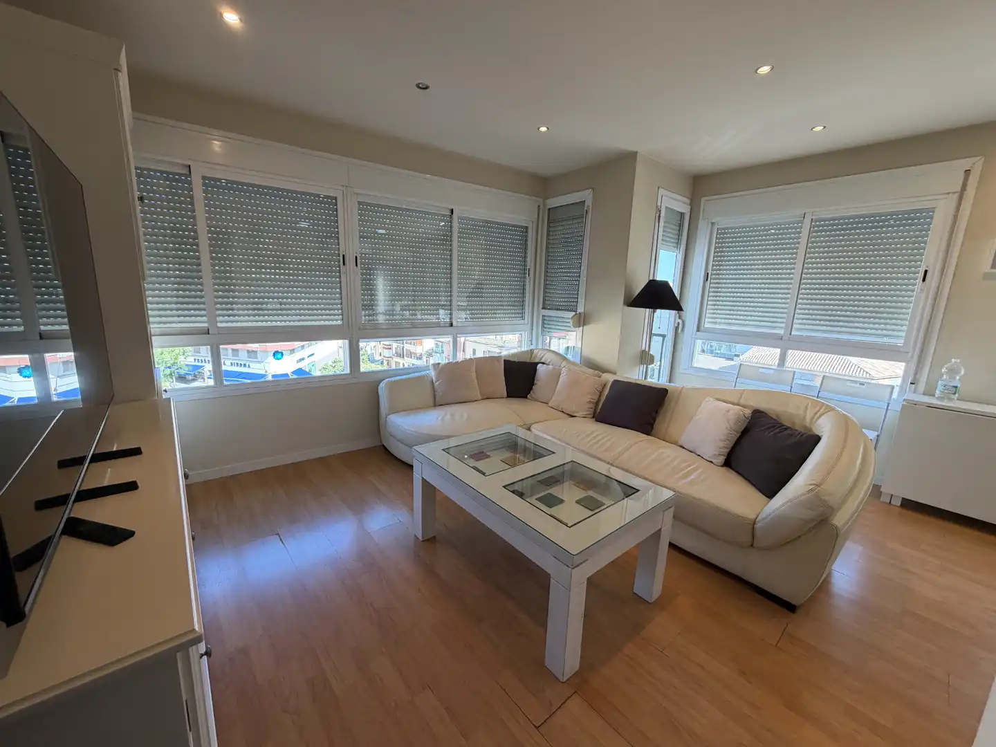 Living room of Flat for rent in Úbeda  with Air Conditioner, Furnished and Oven