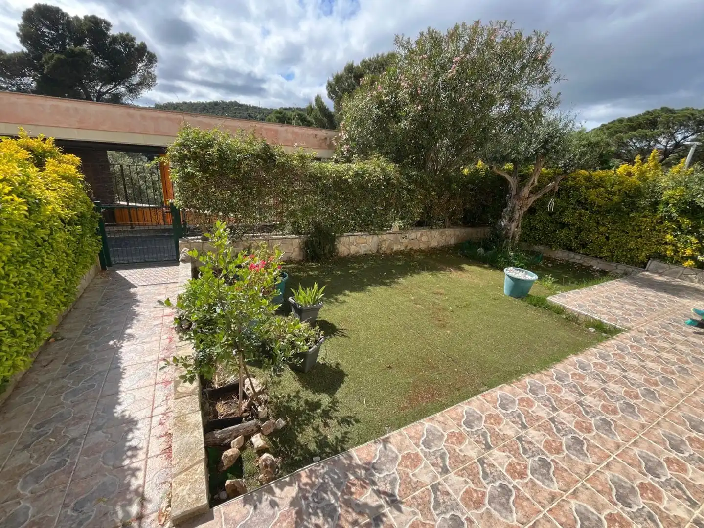 Jardín de Planta baja en venta en Castell d'Aro, Platja d'Aro i s'Agaró con Aire acondicionado, Jardín privado y Terraza