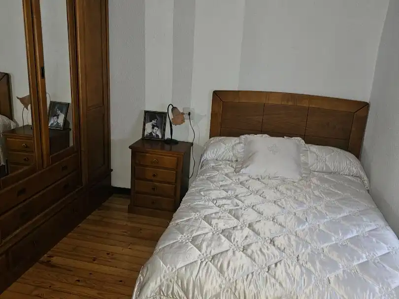 Habitación de Casa o chalet de alquiler en Trasmiras con Calefacción, Trastero y Amueblado