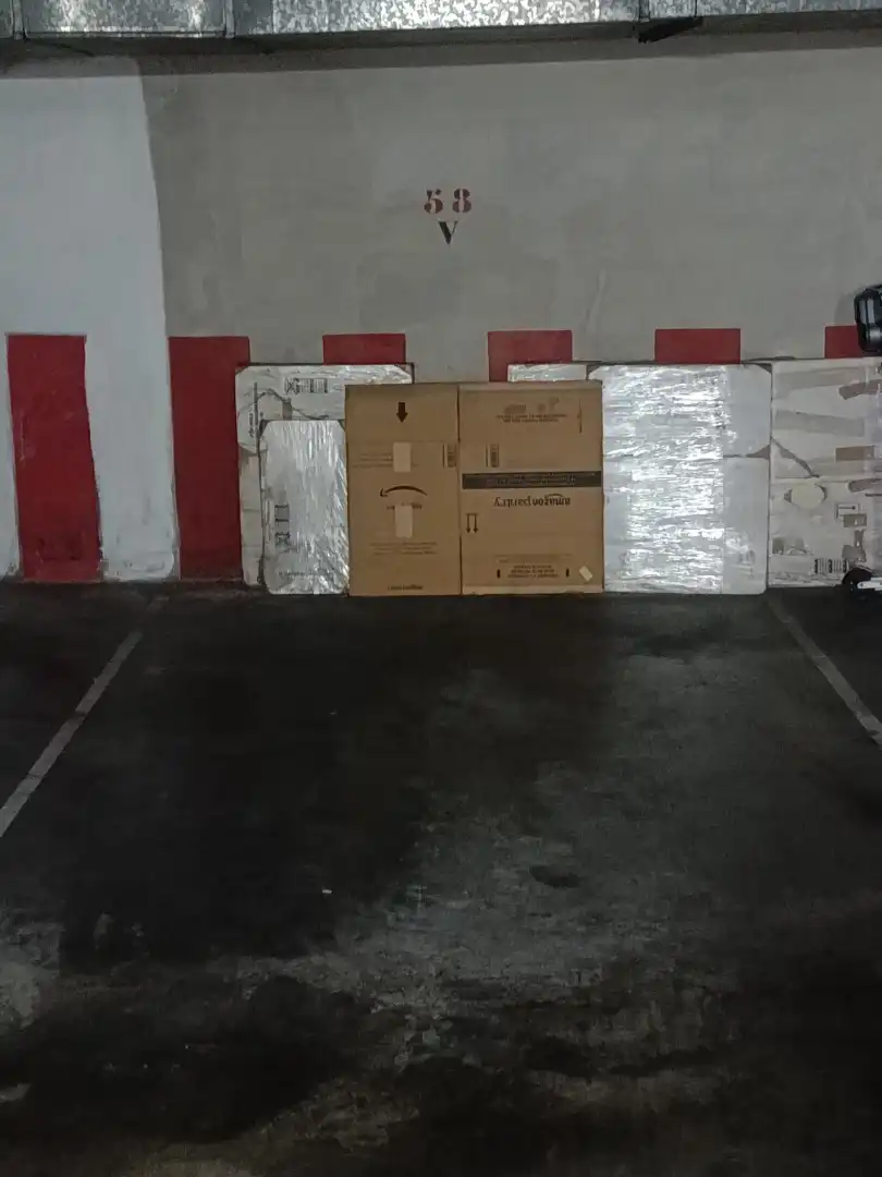 Aparcament de Pis en venda en Ferrol amb Calefacció, Parquet i Traster