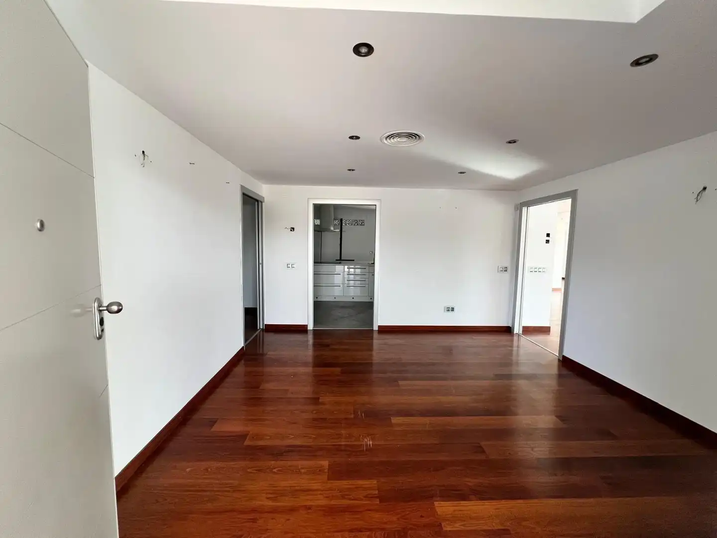 Casa o xalet en venda en La Nucia amb Jardí privat, Terrassa i Piscina