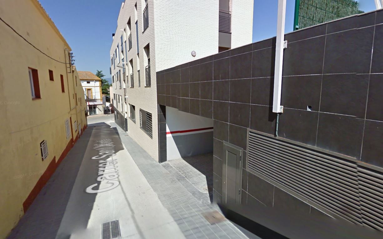 Garage for sale in ST JORDI, Sils