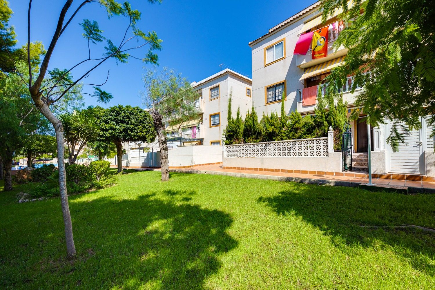 Jardí de Apartament en venda en Torrevieja amb Aire condicionat, Calefacció i Terrassa