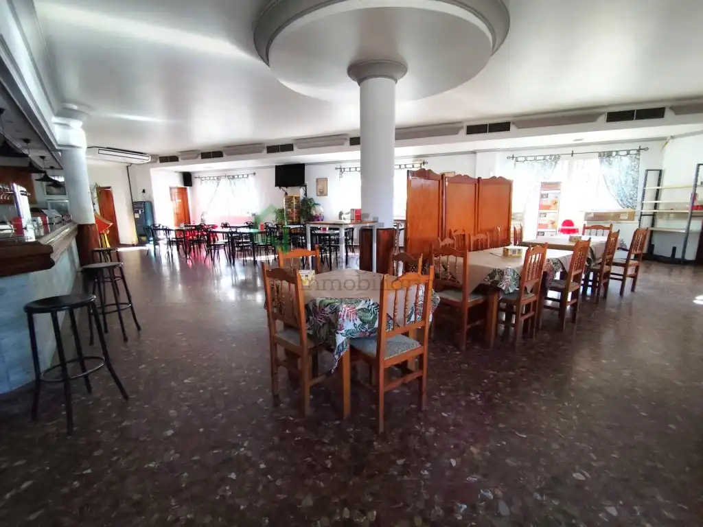 Local en venta en Barcarrota