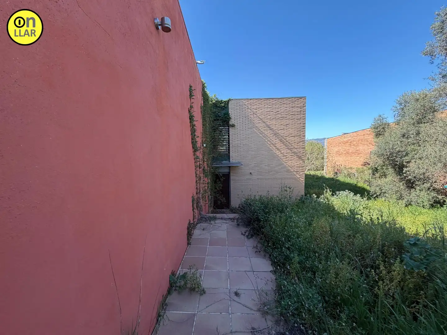 Vista exterior de Casa o chalet en venta en Lliçà d'Amunt con Jardín privado