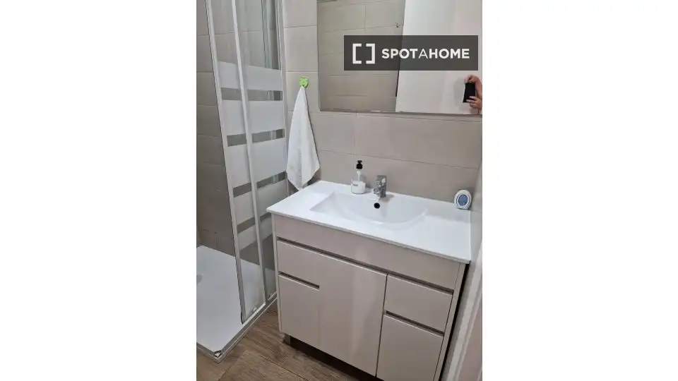 Room in Ciudad Jardín - Tagarete - El Zapillo