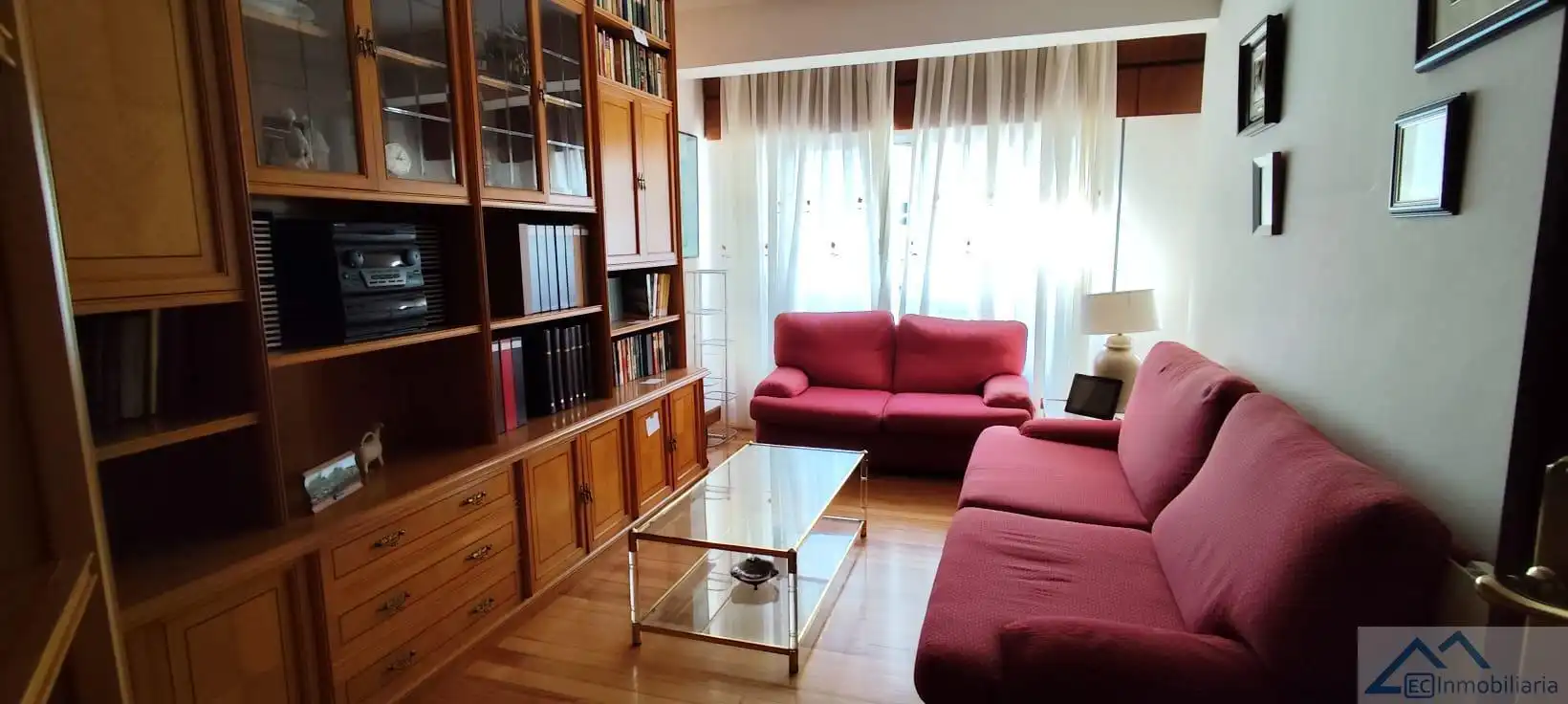 Living room of Flat for sale in Santander  with Parquet flooring