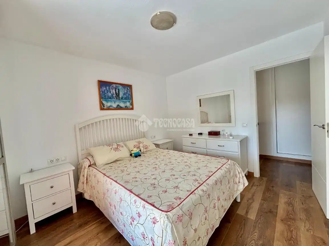 Bedroom of Flat for sale in Benalmádena  with Air Conditioner, Heating and Parquet flooring