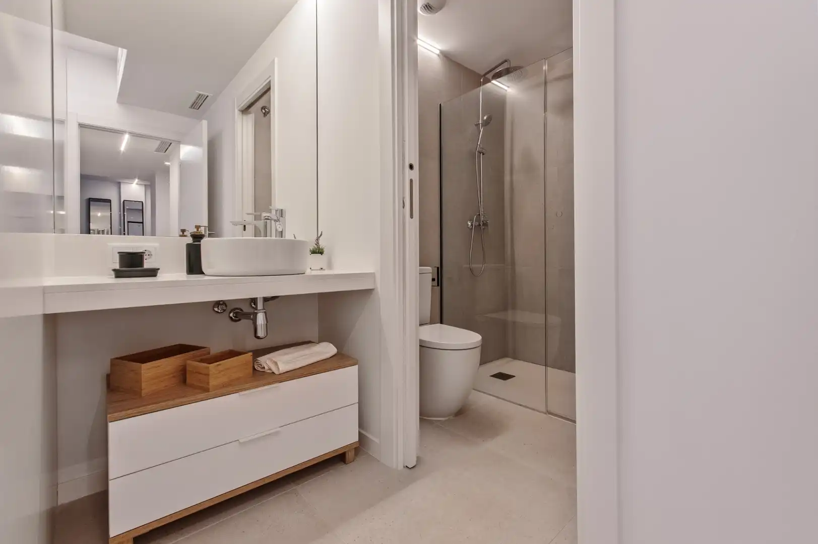 Flat with pool for sale in Carrer Gretel Ammann Martinez 1, imagen 17