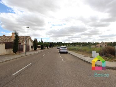 Terrain résidentiel à vendre à Layos