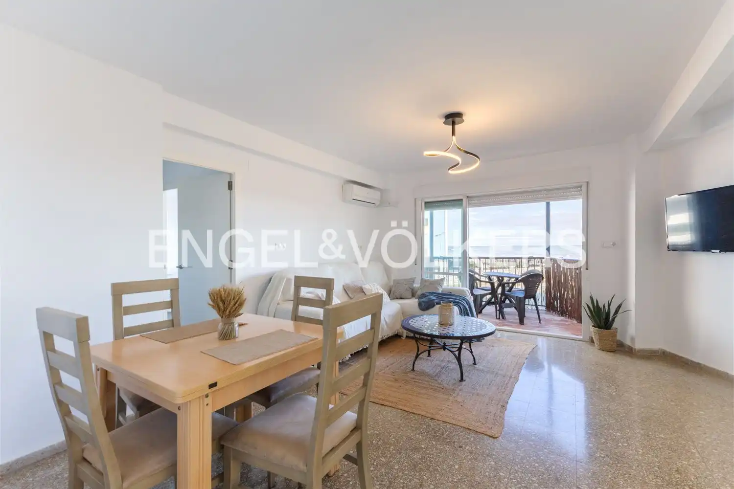 Esszimmer von Wohnung zur Miete in El Puig de Santa Maria mit Klimaanlage, Heizung und Privatgarten