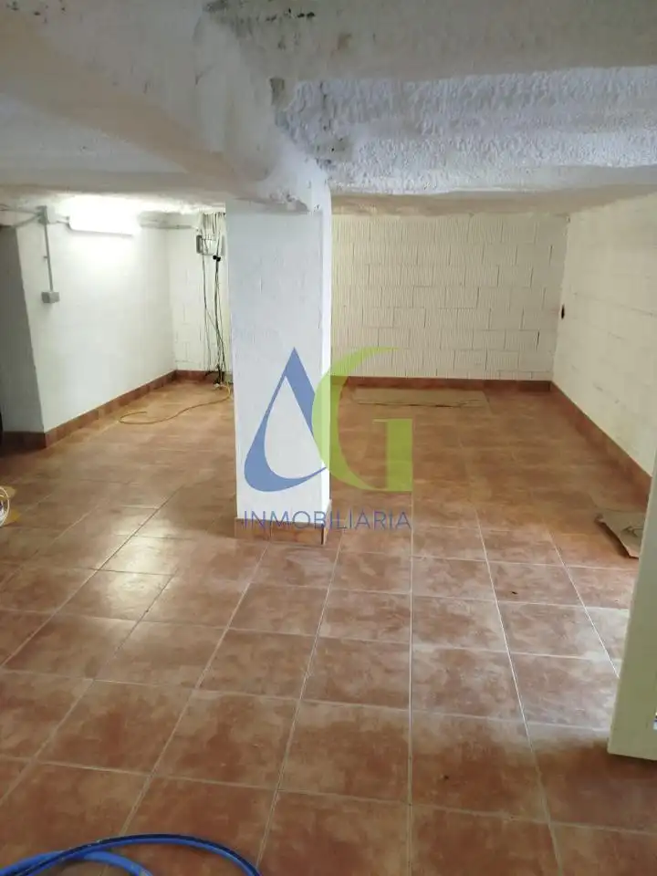 Houses for sale in San Andrés del Rabanedo  with Heating, Private garden and Parquet flooring