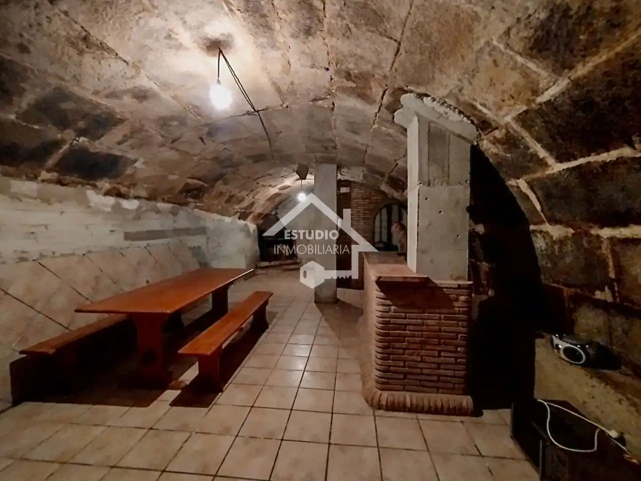 Local commercial à vendre à Calle Navarro Villoslada, imagen 3