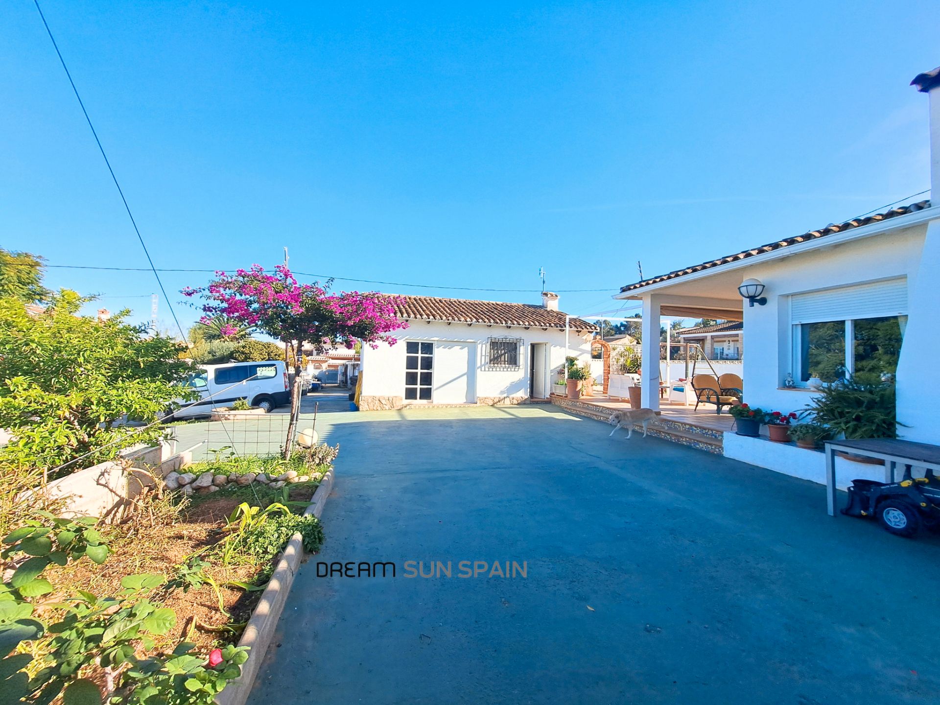 Exterior view of House or chalet for sale in Dénia  with Air Conditioner, Heating and Private garden